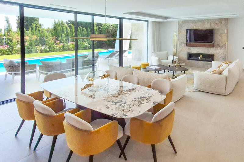 4 slaapkamer Villa Te koop 4 slaapkamer Villa Te koop