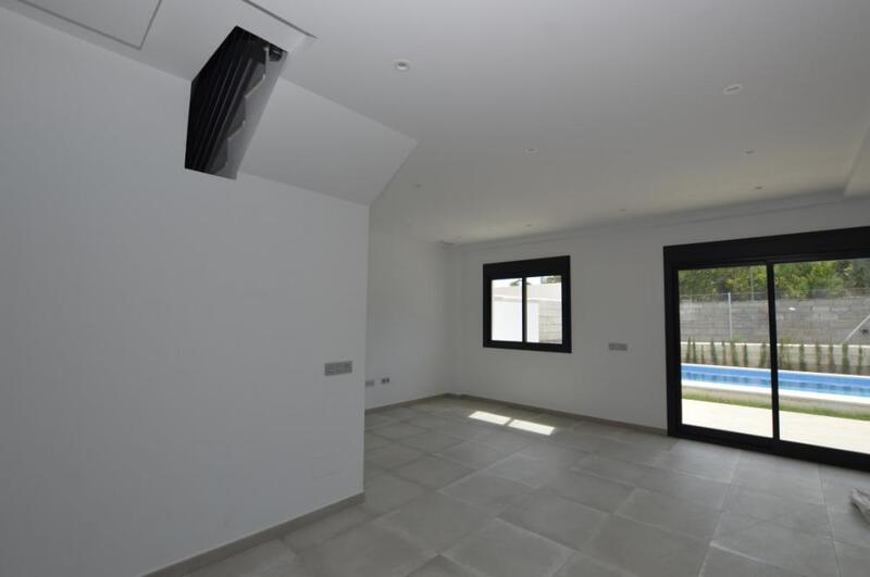 3 slaapkamer Gezinswoning voor lange termijn huur