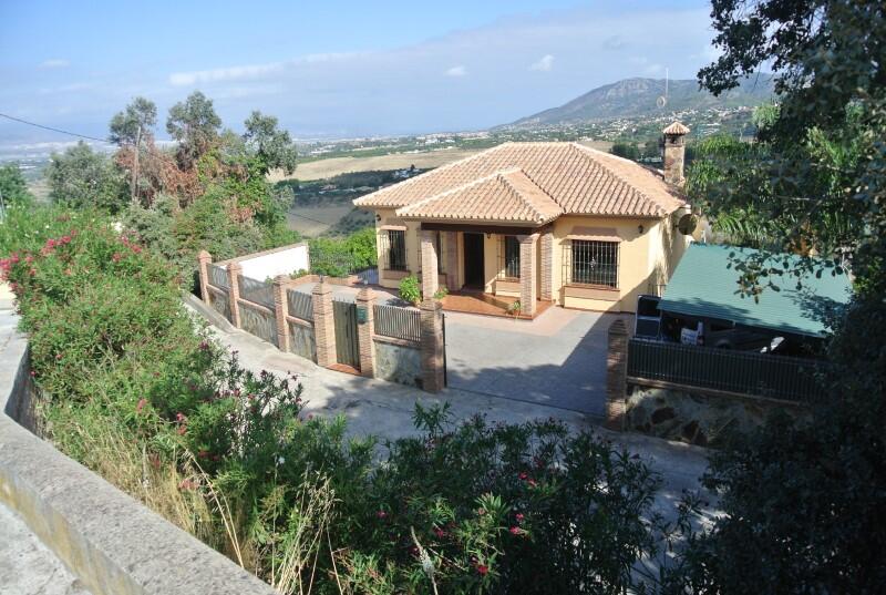 Villa til langtidsleje i Alhaurin de la Torre, Málaga