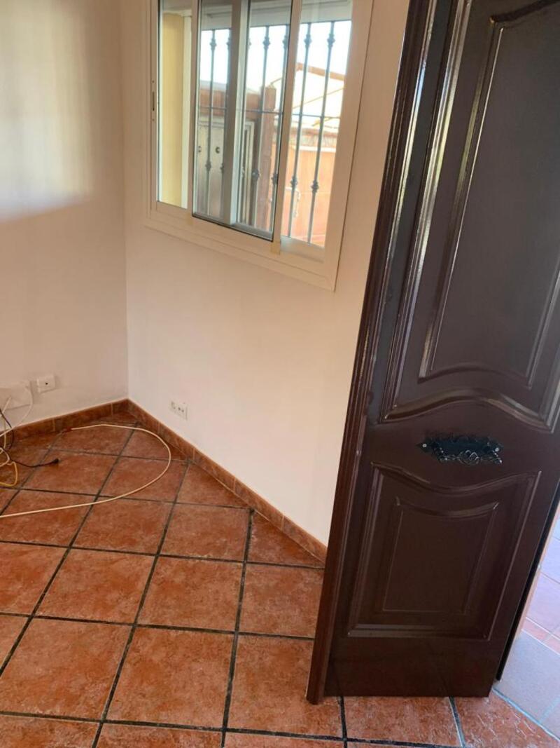 3 bedroom Villa for Long Term Rent