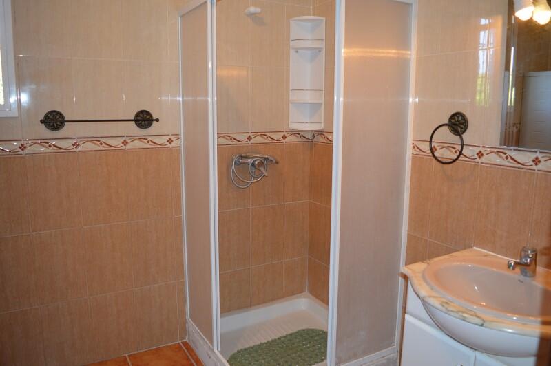 3 bedroom Country House for Long Term Rent