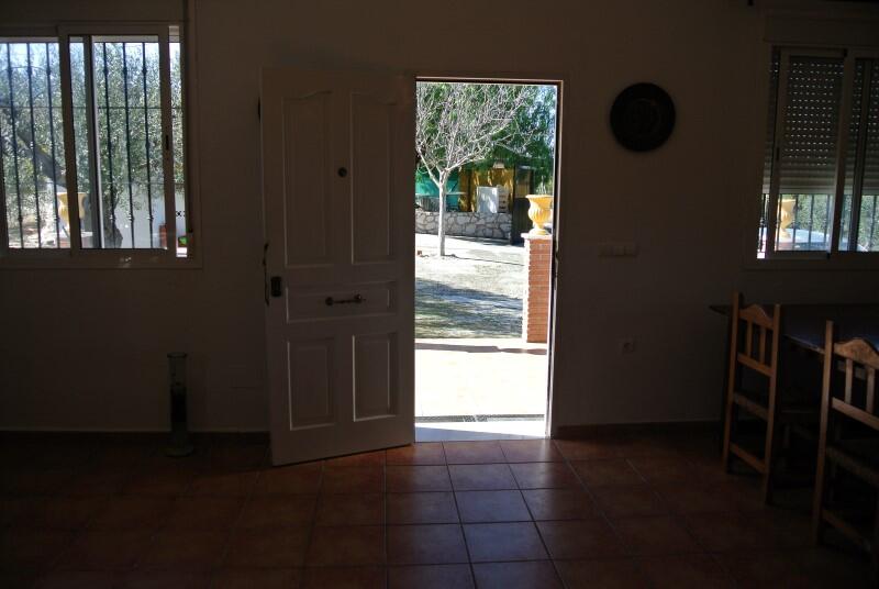 3 bedroom Country House for Long Term Rent