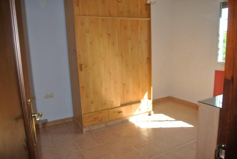 3 bedroom Country House for Long Term Rent