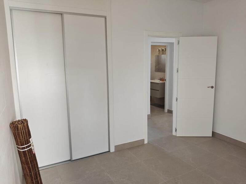 2 bedroom Villa for Long Term Rent