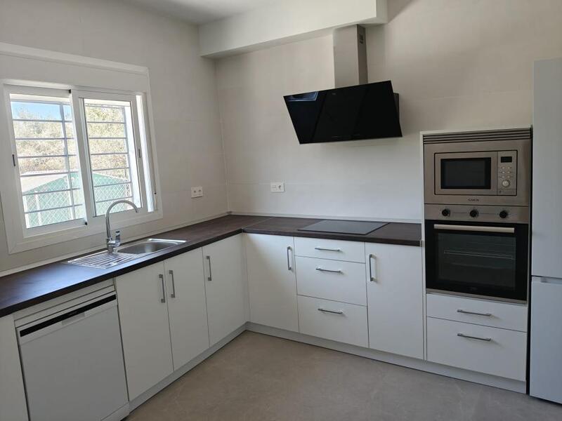 2 bedroom Villa for Long Term Rent