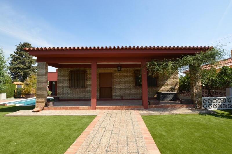 3 спальная комната вилла в долгосрочную аренду