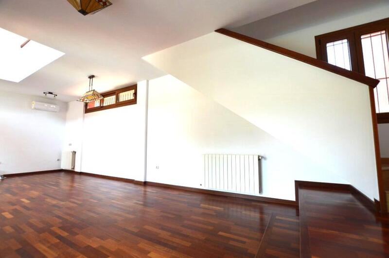 3 спальная комната вилла в долгосрочную аренду