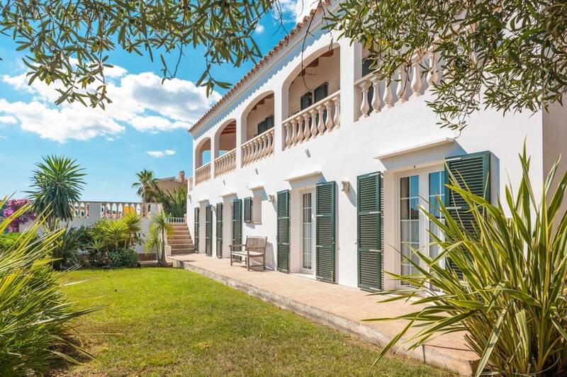 6 Cuarto Villa en venta