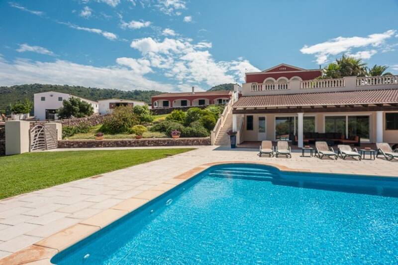 15 bedroom Villa for sale