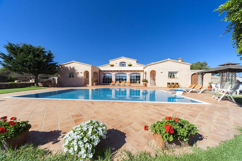 вилла продается в Sant Lluis, Menorca