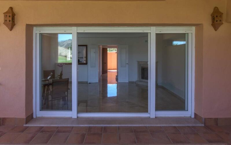 2 slaapkamer Appartement Te koop