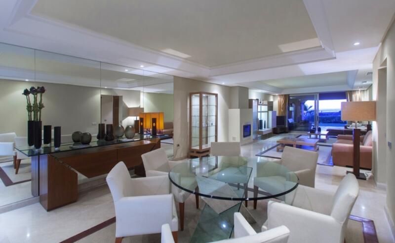 Appartement Te koop in Los Monteros, Málaga
