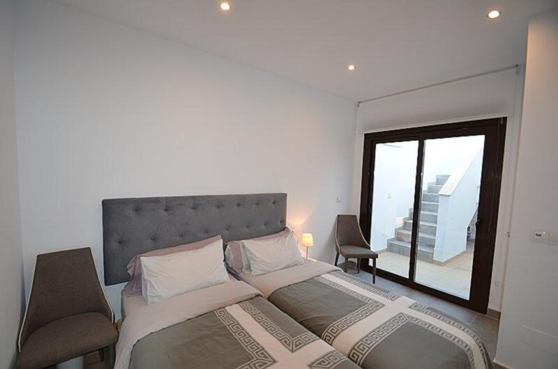 2 Cuarto Villa en venta