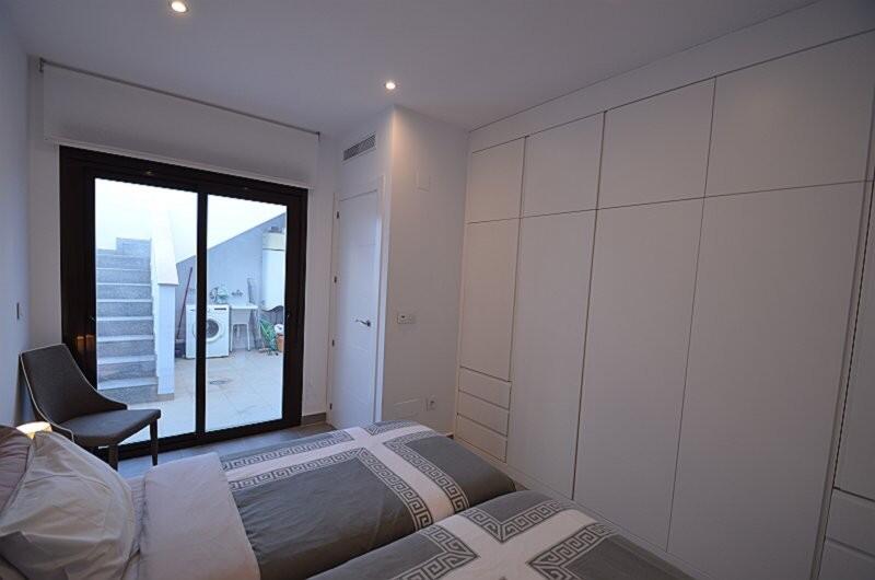 2 Cuarto Villa en venta