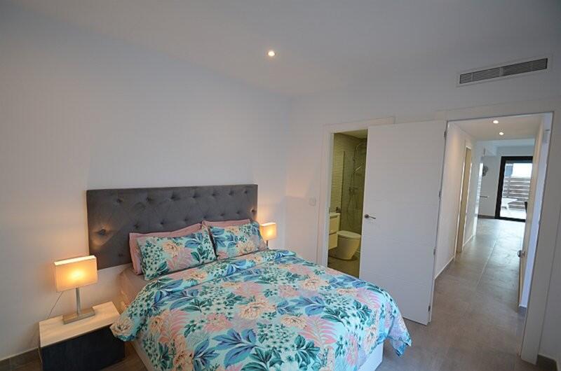 2 Cuarto Villa en venta