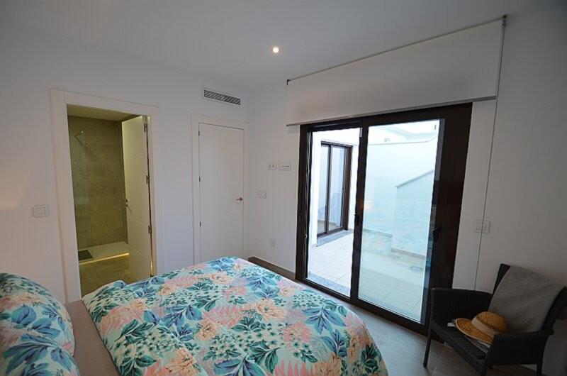2 Cuarto Villa en venta