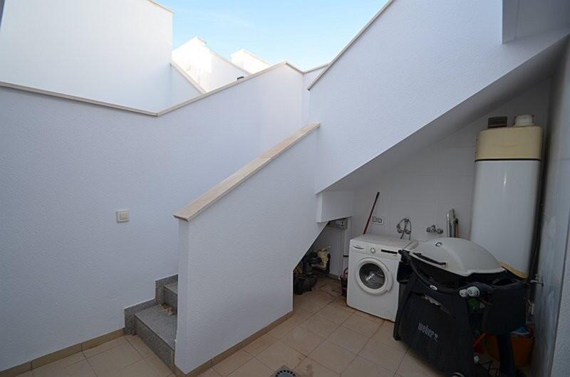 2 Cuarto Villa en venta