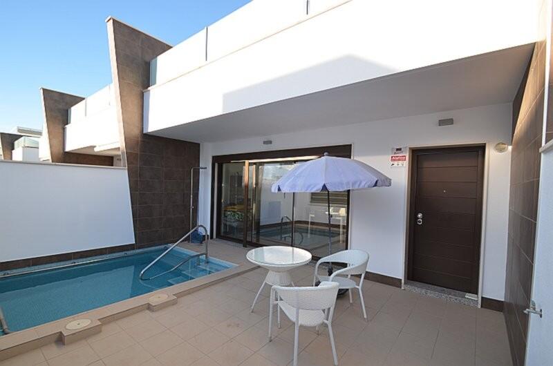 2 Cuarto Villa en venta