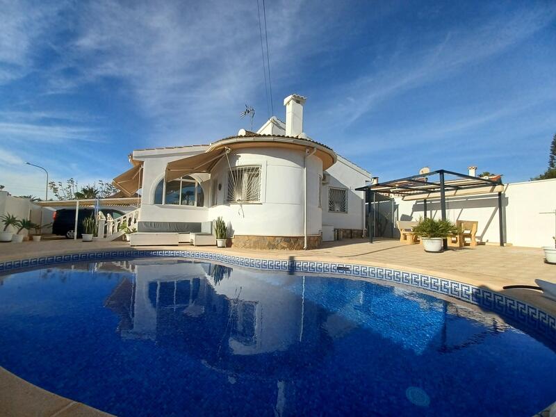 3 slaapkamer Villa Te koop