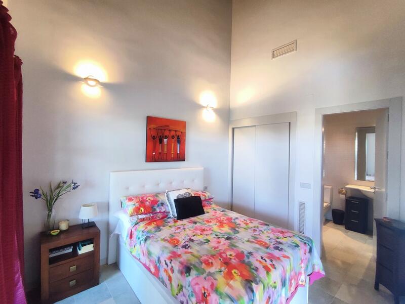 2 Cuarto Villa en venta