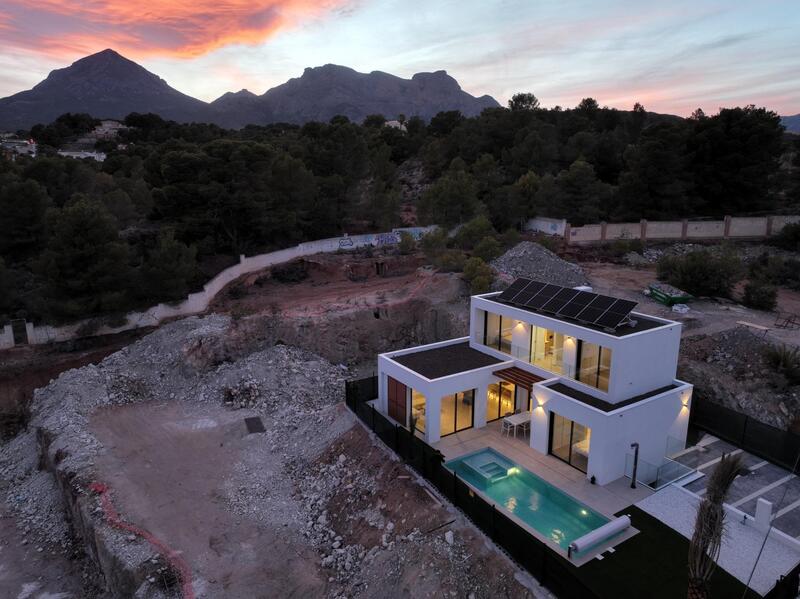 3 Cuarto Villa en venta