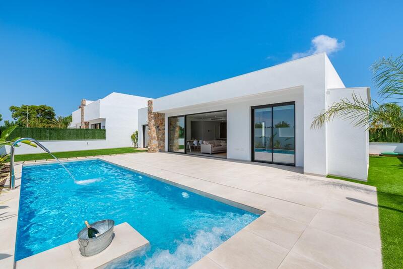 3 slaapkamer Villa Te koop