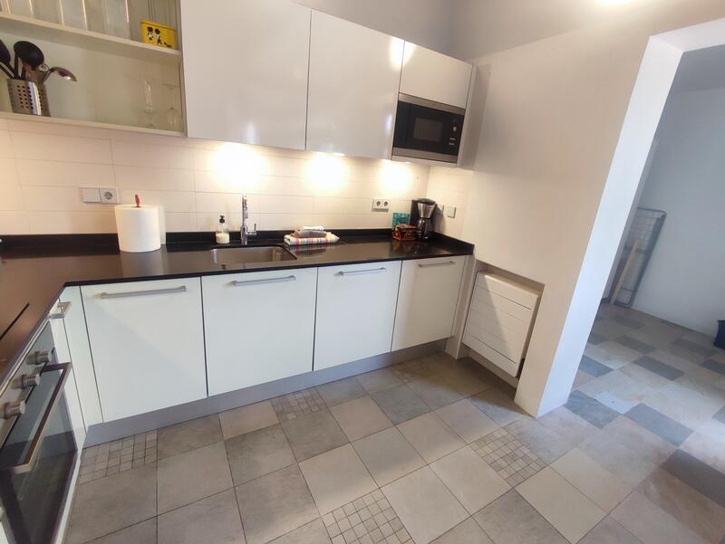 2 Cuarto Villa en venta