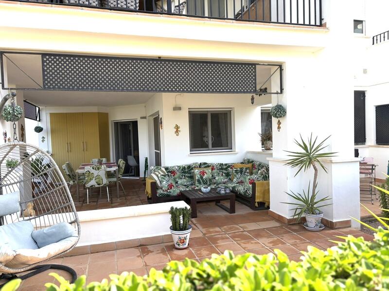 2 slaapkamer Appartement Te koop