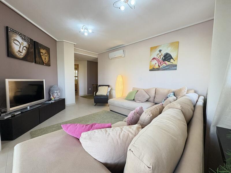 2 slaapkamer Appartement Te koop