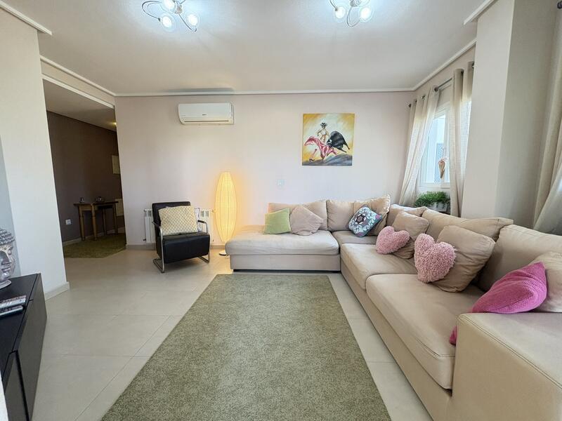 2 slaapkamer Appartement Te koop