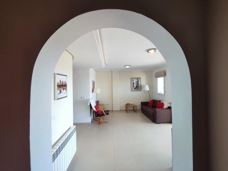 2 slaapkamer Appartement Te koop