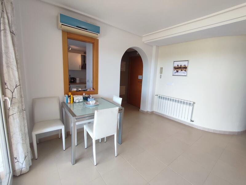 2 slaapkamer Appartement Te koop