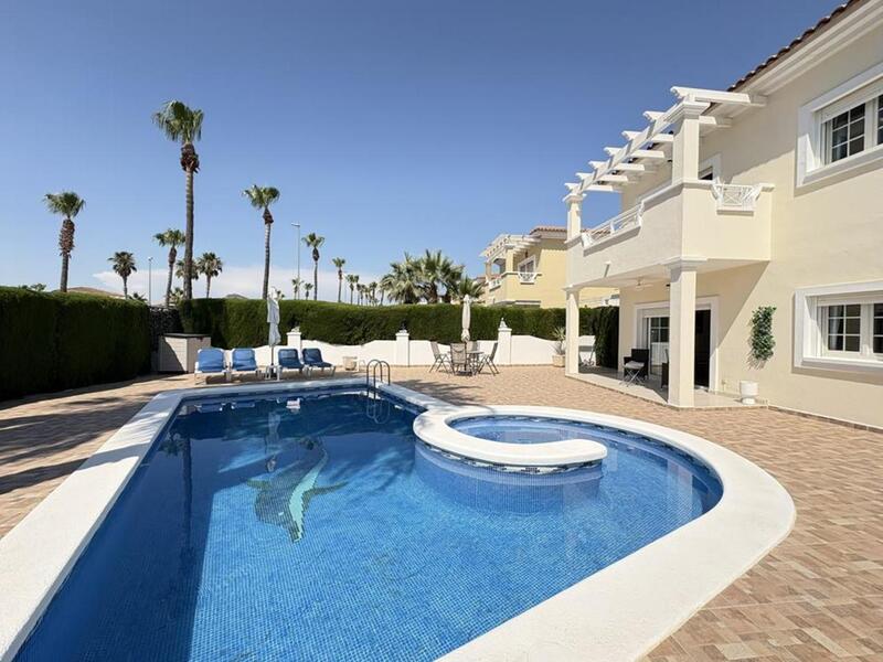 Villa à vendre dans Campo de Golf, Murcia