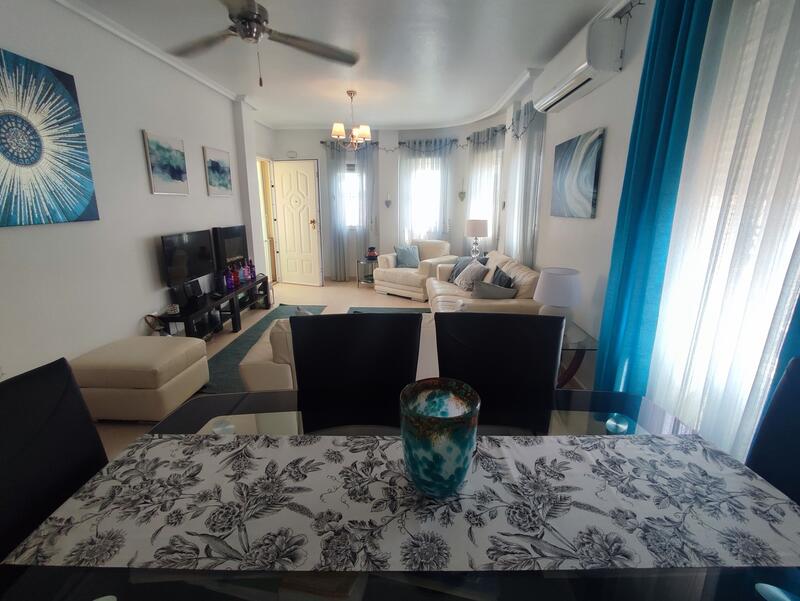 3 Cuarto Villa en venta