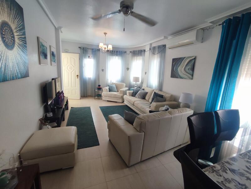 3 Cuarto Villa en venta