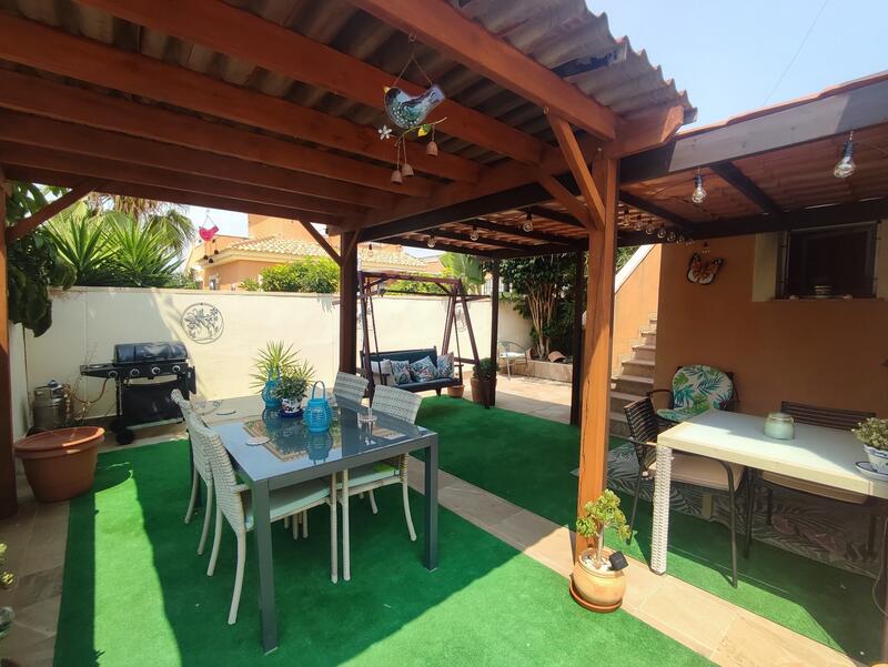 3 Cuarto Villa en venta