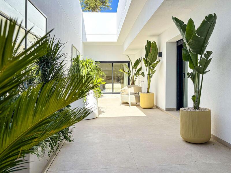 5 Schlafzimmer Villa zu verkaufen 5 Schlafzimmer Villa zu verkaufen