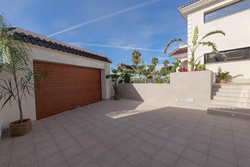 3 bedroom Villa for sale 3 bedroom Villa for sale