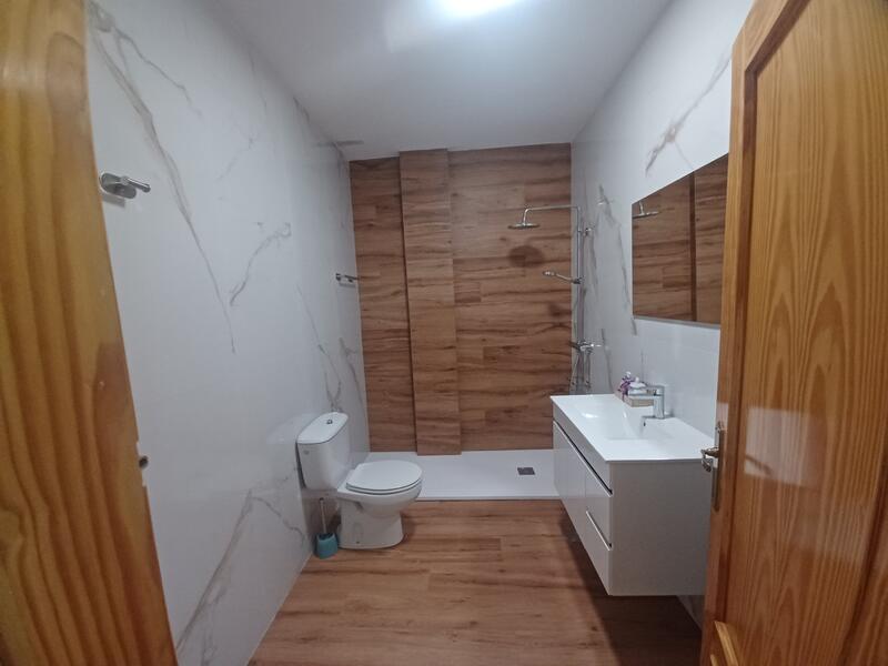 4 bedroom Townhouse for sale