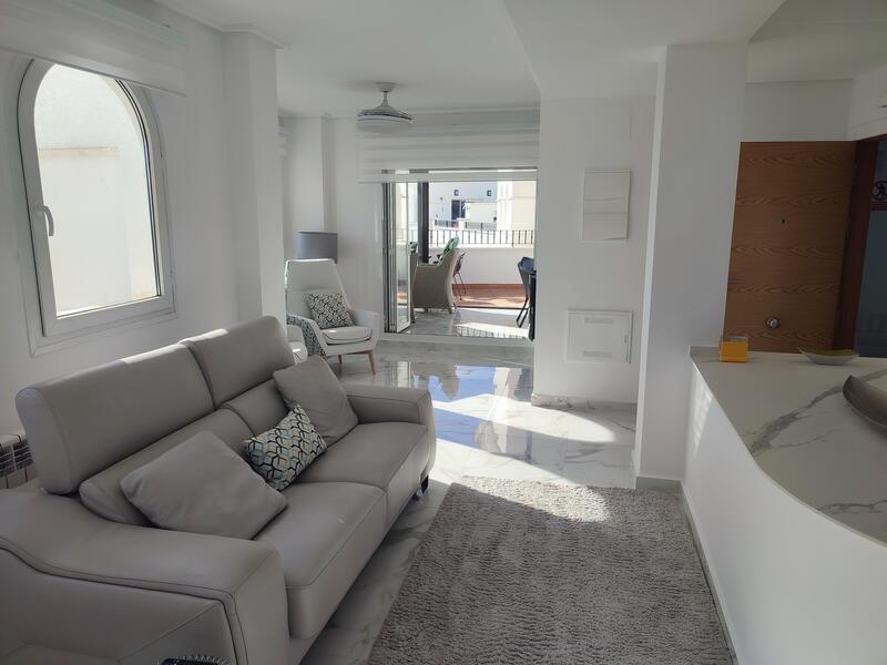 2 slaapkamer Appartement Te koop