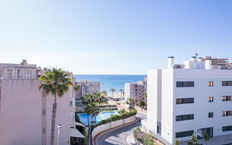 Lejlighed til salg i El Campello, Alicante
