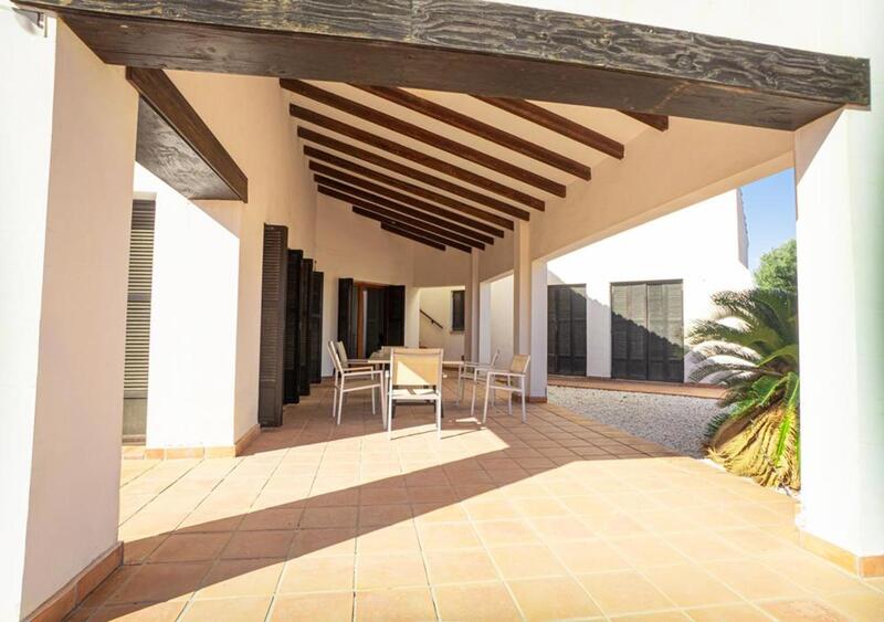 5 Schlafzimmer Villa zu verkaufen 5 Schlafzimmer Villa zu verkaufen