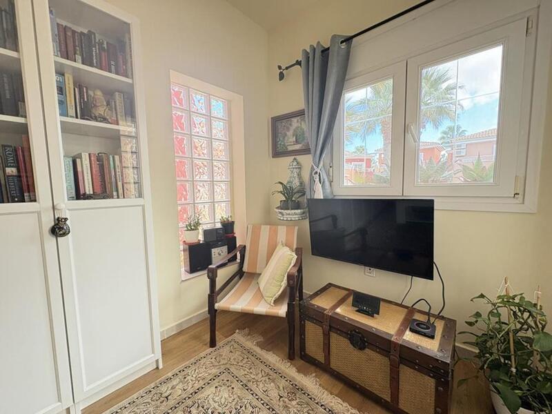 2 slaapkamer Villa Te koop 2 slaapkamer Villa Te koop