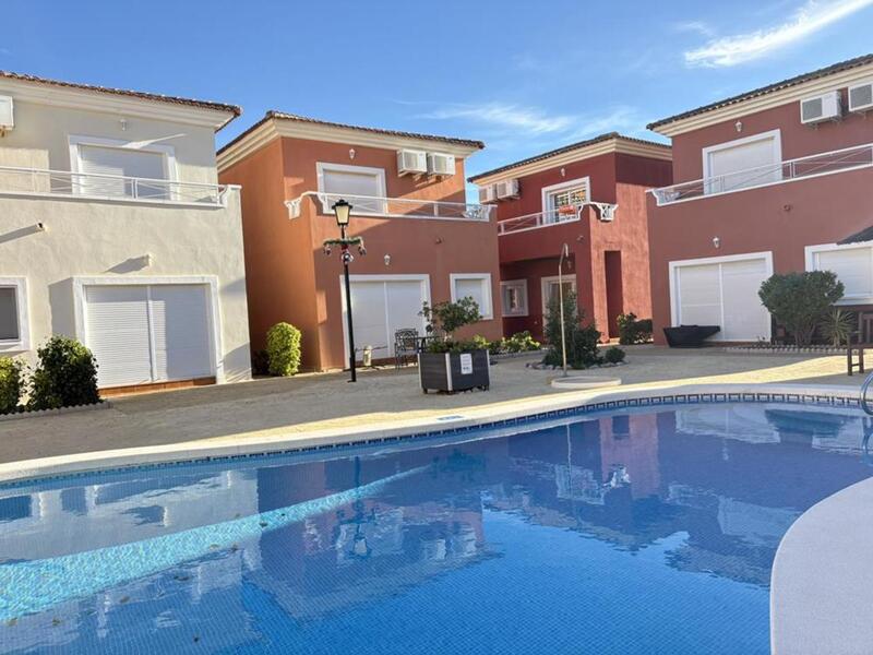 2 soverom Villa til salgs 2 soverom Villa til salgs