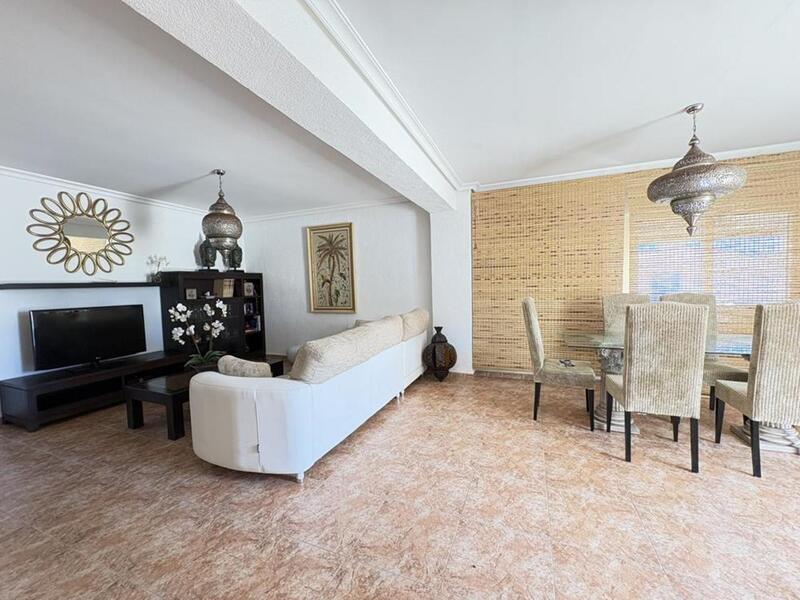 6 Cuarto Villa en venta