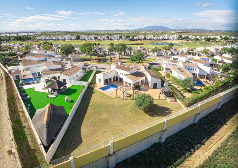 5 Cuarto Villa en venta