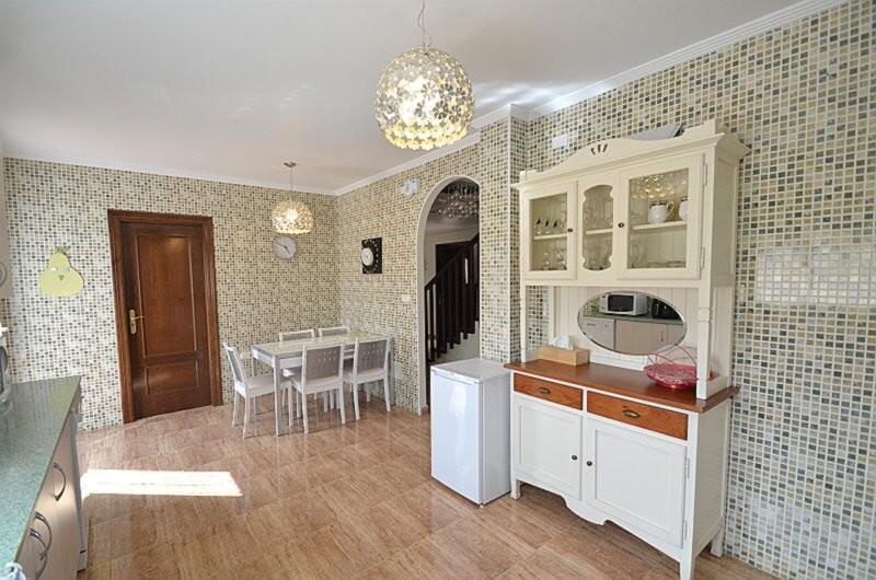 4 bedroom Villa for sale