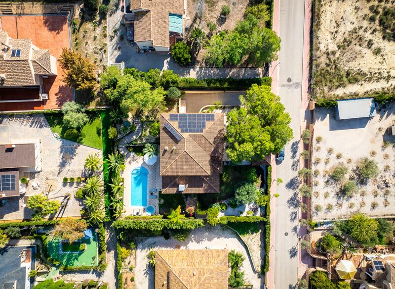 5 bedroom Villa for sale