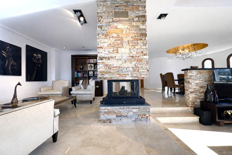 4 bedroom Villa for sale