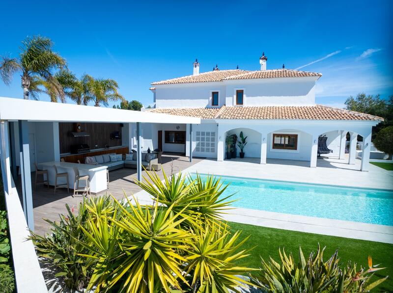 4 bedroom Villa for sale